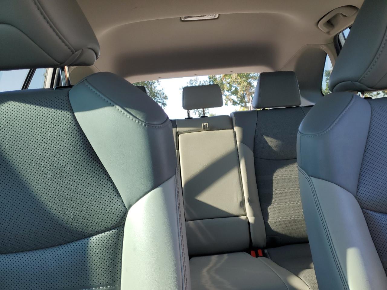 2020 Toyota Rav4 Limited VIN: 2T3DWRFVXLW076591 Lot: 64688565