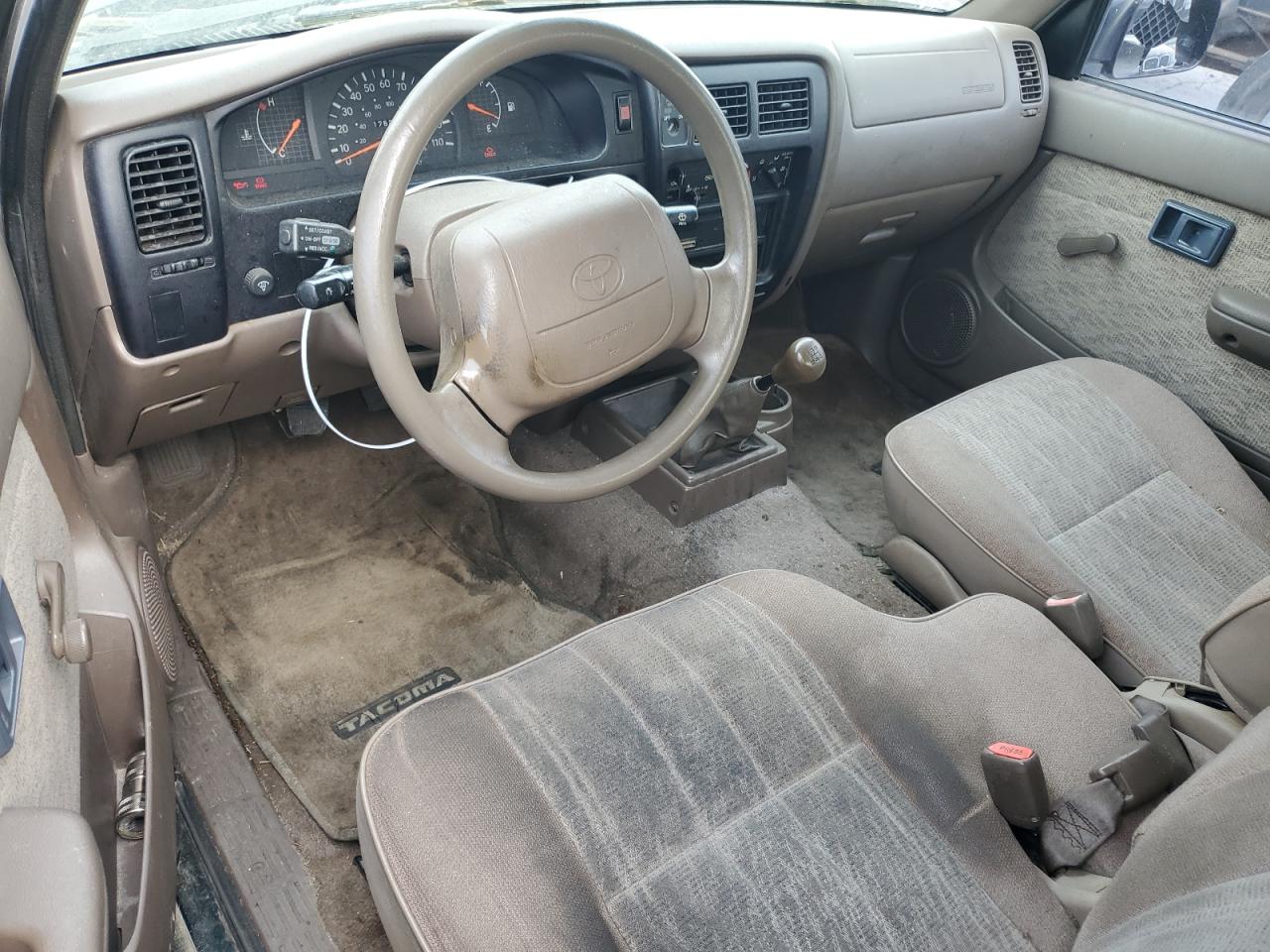1999 Toyota Tacoma Xtracab VIN: 4TAVL52N8XZ561633 Lot: 65270545