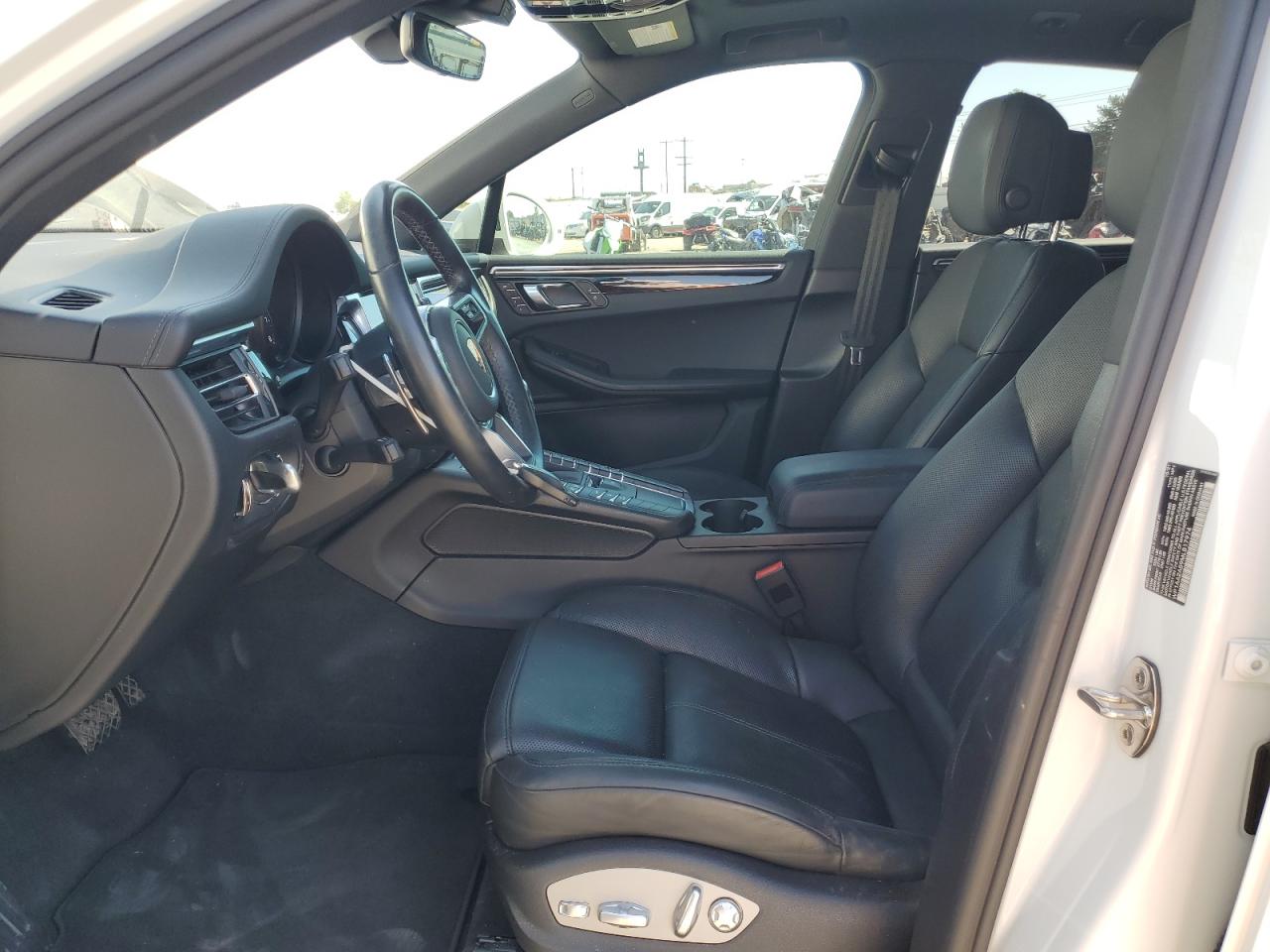 2021 Porsche Macan VIN: WP1AA2A59MLB17974 Lot: 62954015