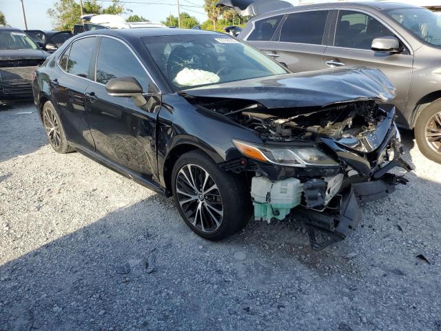  TOYOTA CAMRY 2018 Czarny