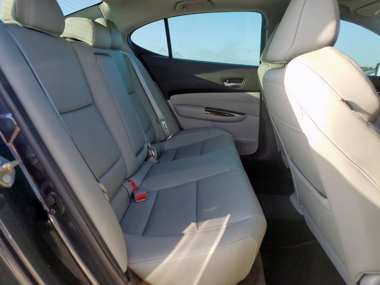 19uub1f38ga015502 19UUB1F38GA015502 2016 Acura Tlx