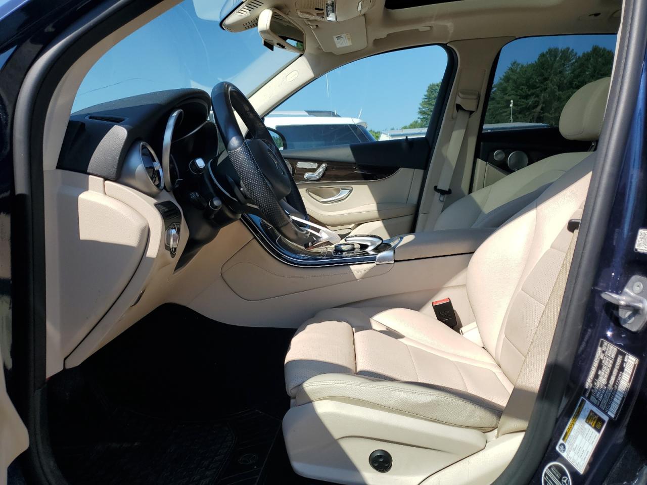 2017 Mercedes-Benz Glc 300 4Matic VIN: WDC0G4KB6HF173896 Lot: 62641225