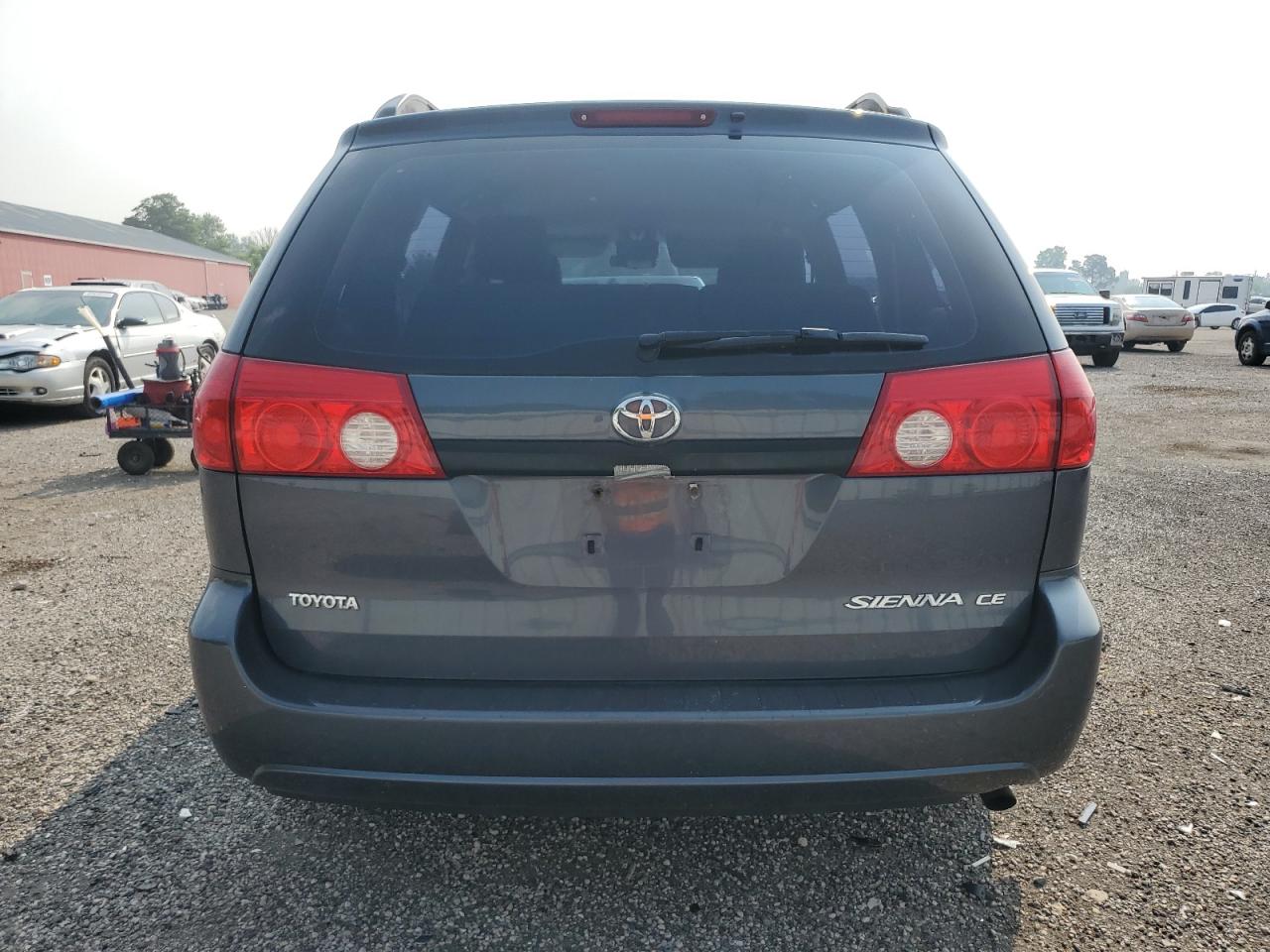 2008 Toyota Sienna Ce VIN: 5TDZK29C28S179483 Lot: 64565515