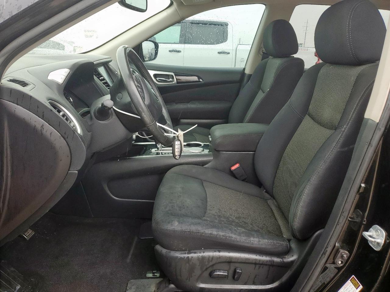 2017 Nissan Pathfinder S VIN: 5N1DR2MN5HC602455 Lot: 62899365