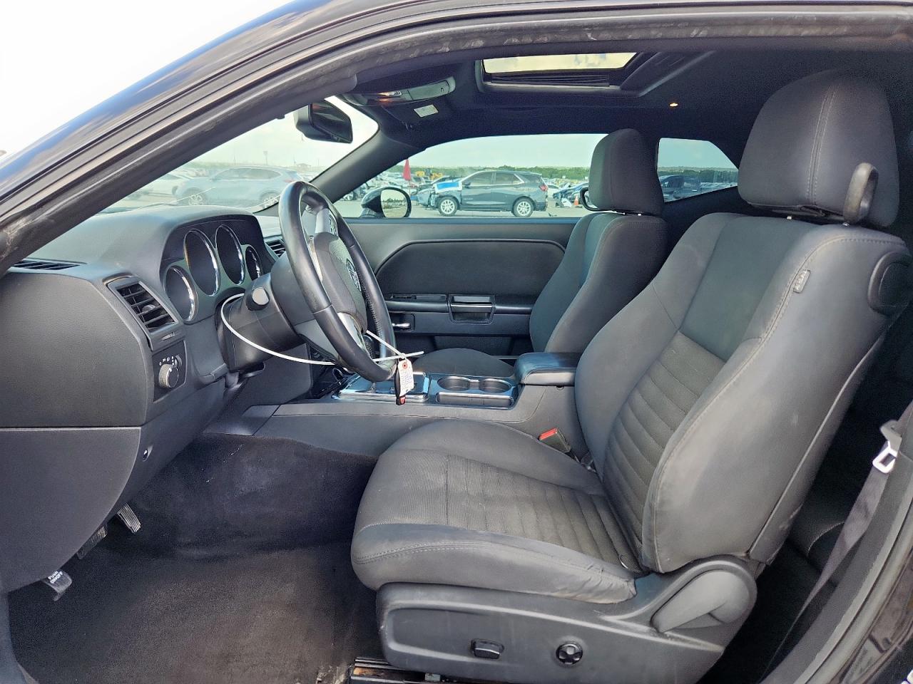 2014 Dodge Challenger Sxt VIN: 2C3CDYAGXEH270615 Lot: 64192765