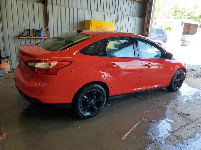  FORD FOCUS 2013 Czerwony