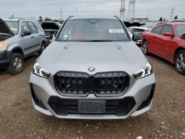  BMW X1 2023 Srebrny