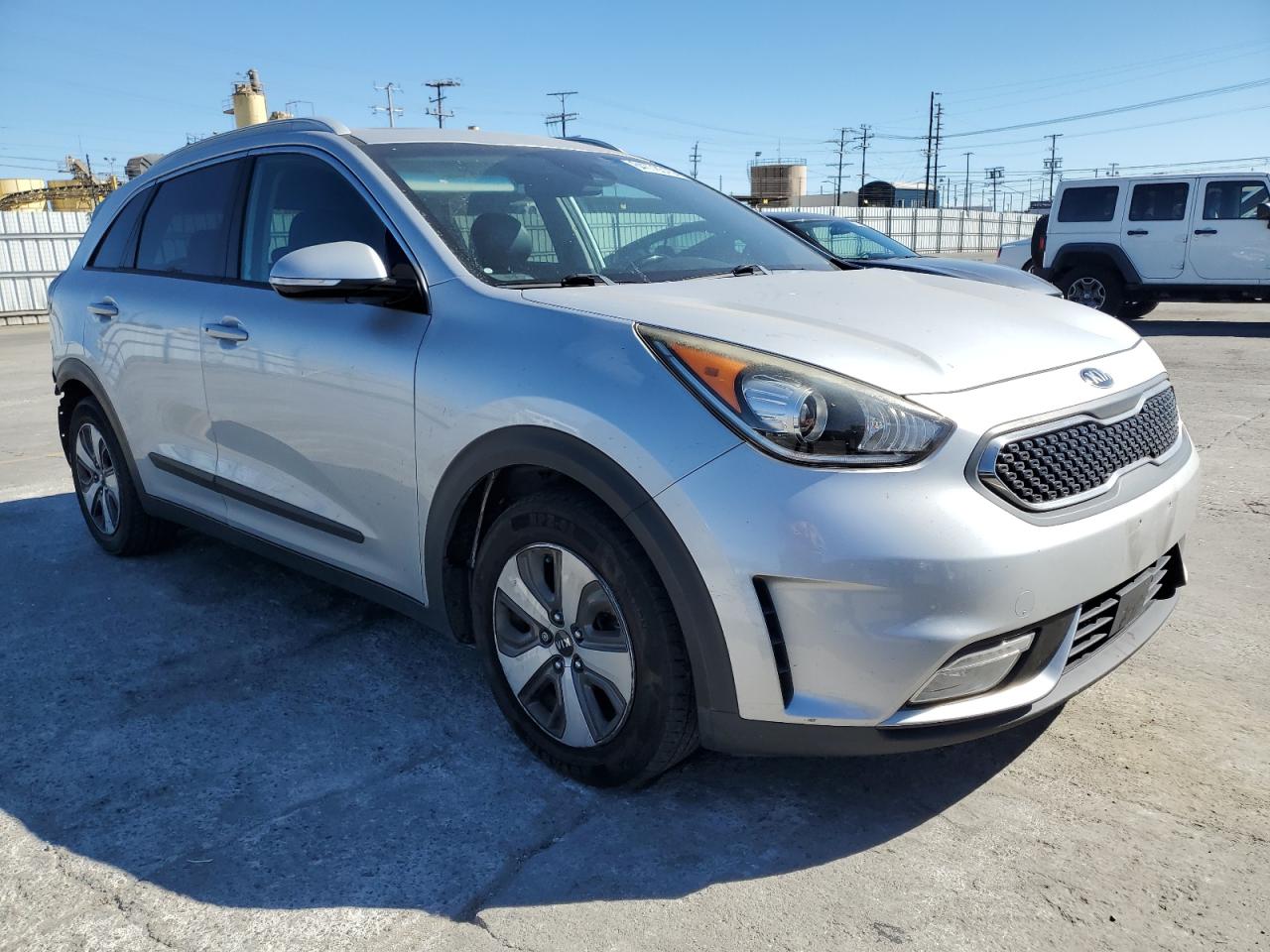 kndcc3lc8h5053300 KNDCC3LC8H5053300 2017 Kia Niro Ex
