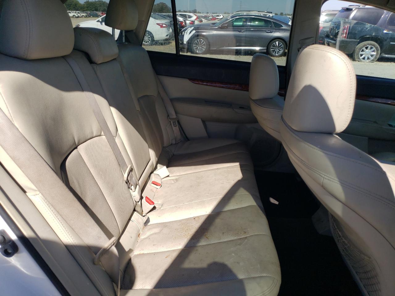 2011 Subaru Outback 2.5I Limited VIN: 4S4BRBKC1B3443515 Lot: 65702135