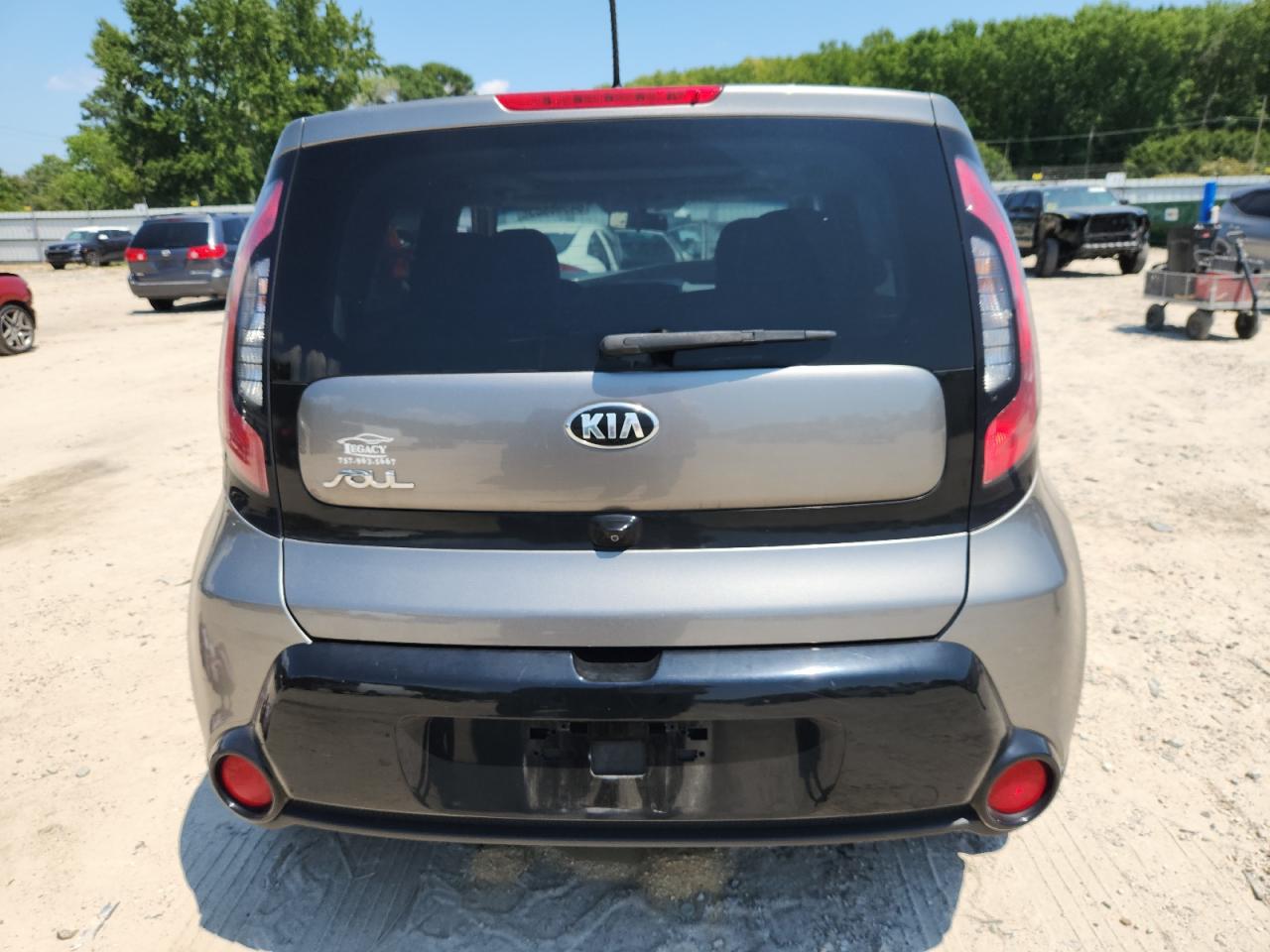 2016 Kia Soul + VIN: KNDJP3A5XG7384883 Lot: 64568685