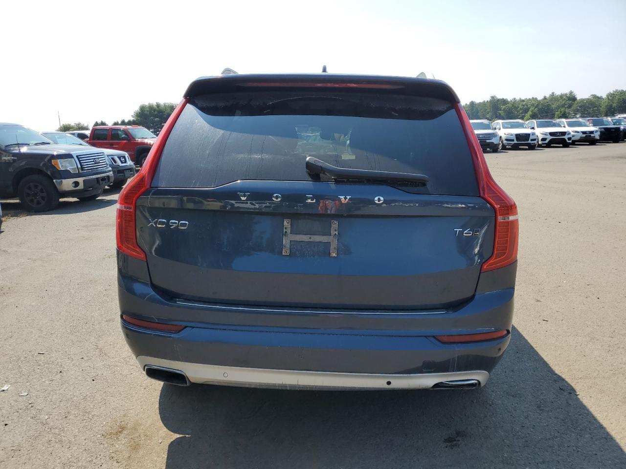 2018 Volvo Xc90 T6 VIN: YV4A22PK3J1322352 Lot: 63237085