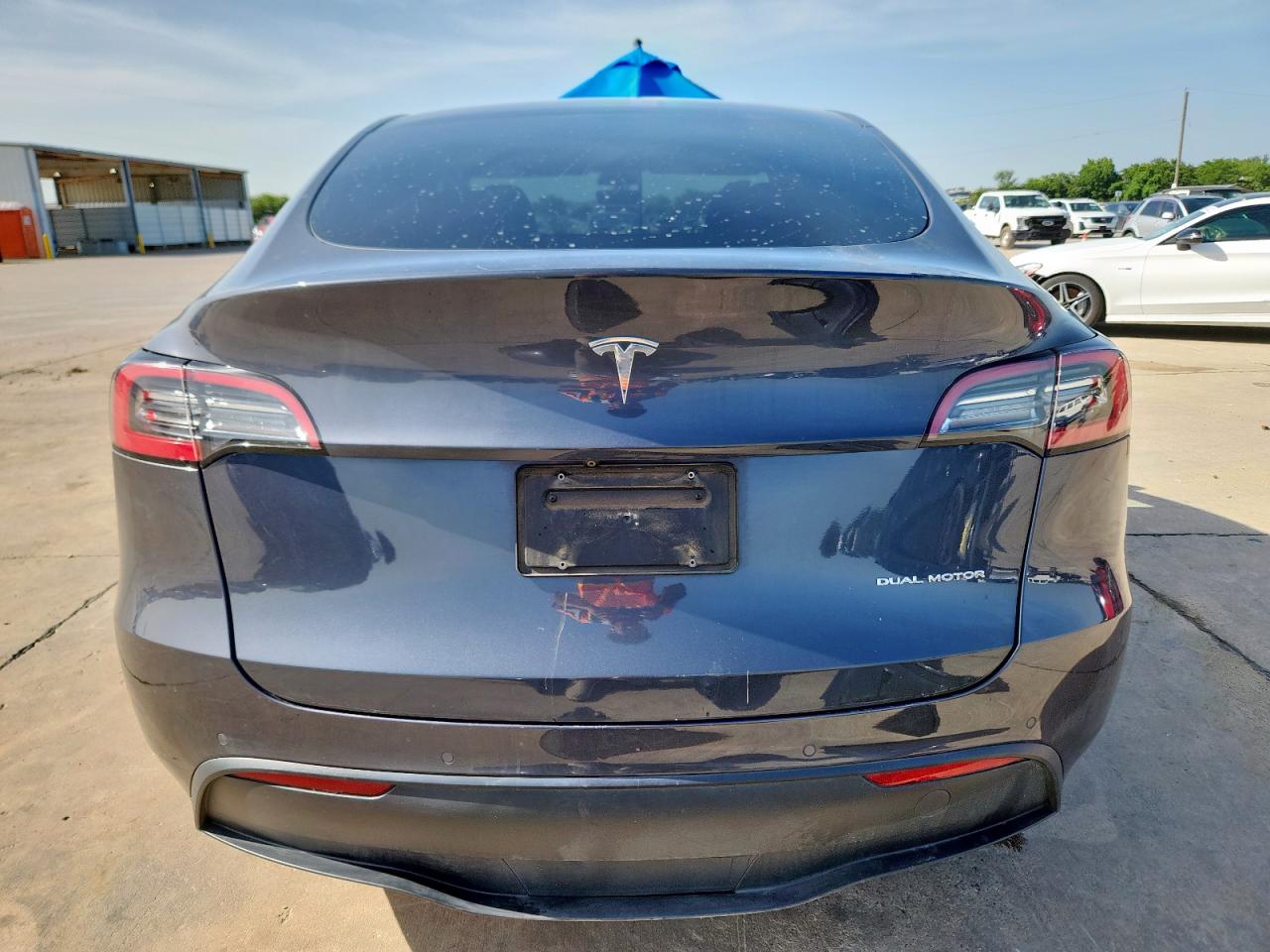 2021 Tesla Model Y VIN: 5YJYGAEE5MF136656 Lot: 64988625