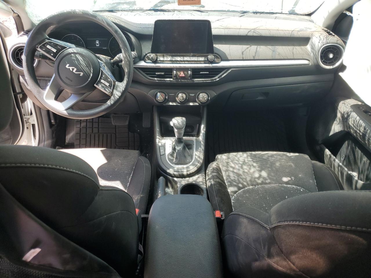 2024 Kia Forte Lx VIN: 3KPF24AD9RE765466 Lot: 64862615