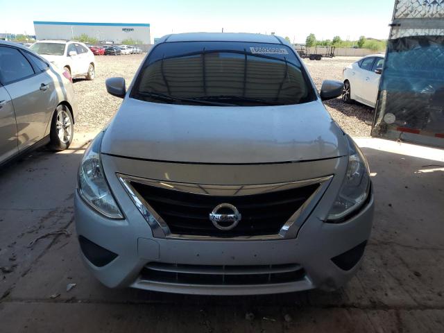  NISSAN VERSA 2019 Silver