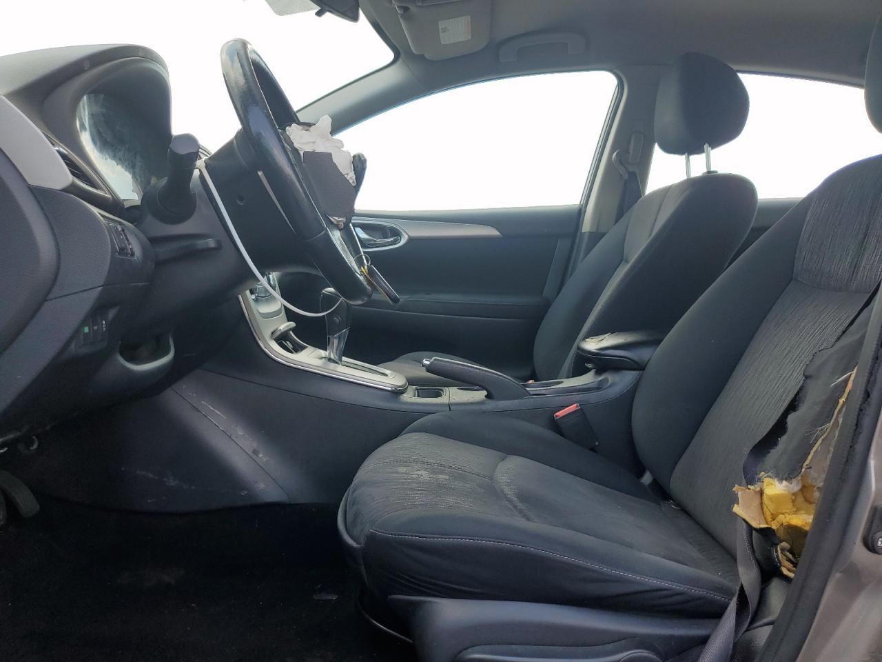 2015 Nissan Sentra S VIN: 3N1AB7APXFL657745 Lot: 64776725