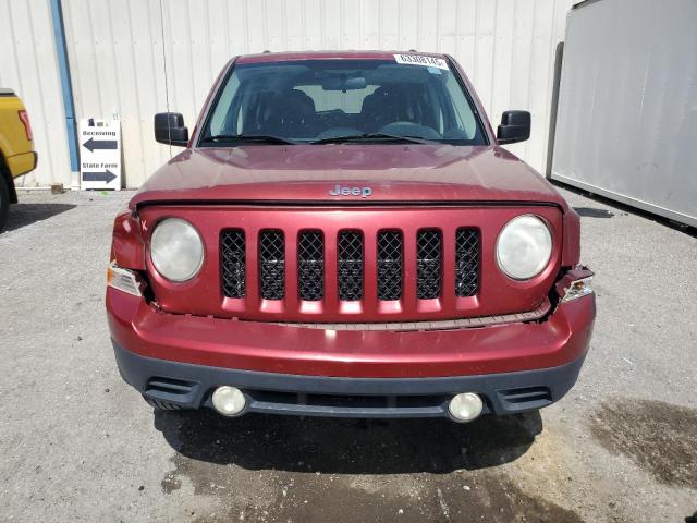  JEEP PATRIOT 2013 Красный
