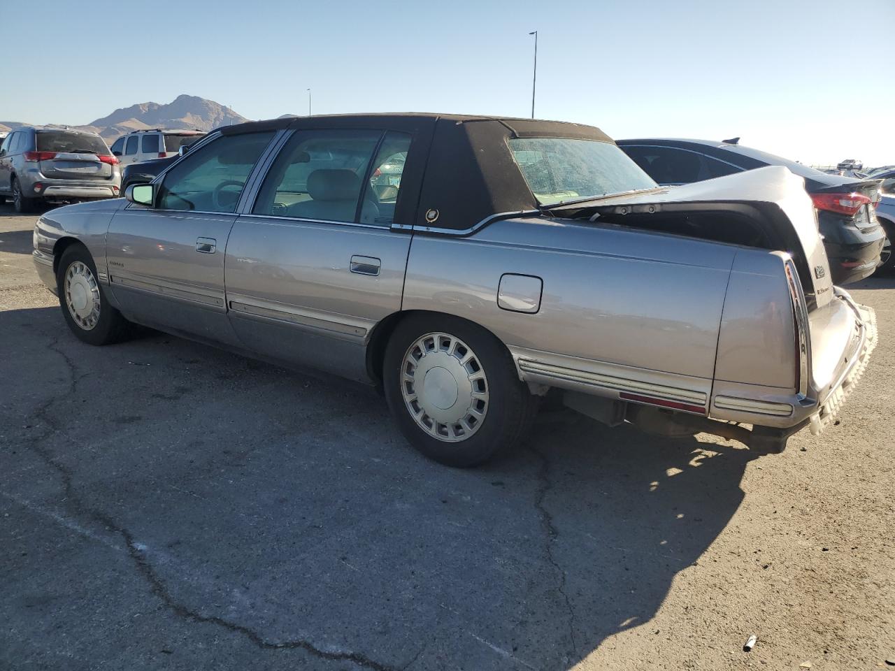 1g6kd54y5wu772122 1G6KD54Y5WU772122 1998 Cadillac Deville