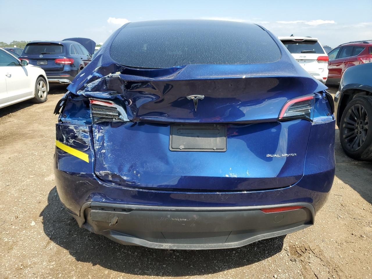 2023 Tesla Model Y VIN: 7SAYGDEE9PF750599 Lot: 63790675