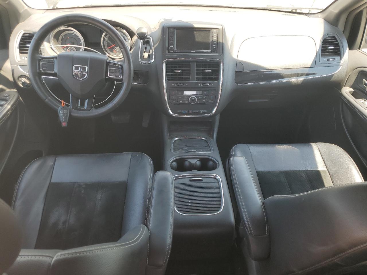 2017 Dodge Grand Caravan Sxt VIN: 2C4RDGCG3HR612384 Lot: 66179225