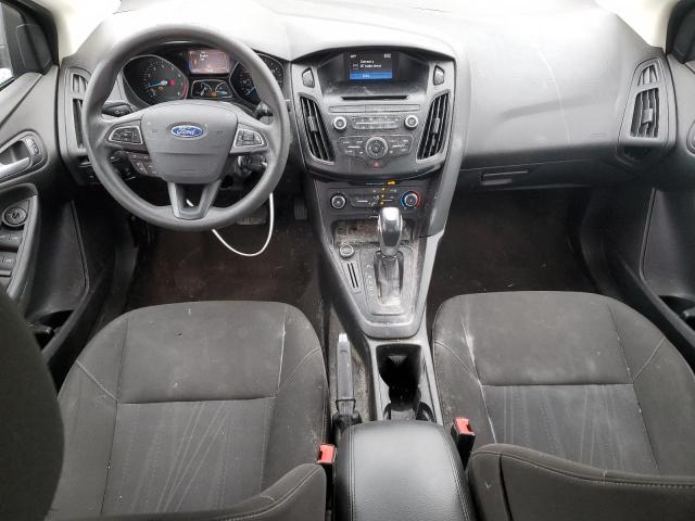 Sedans FORD FOCUS 2015 Cream