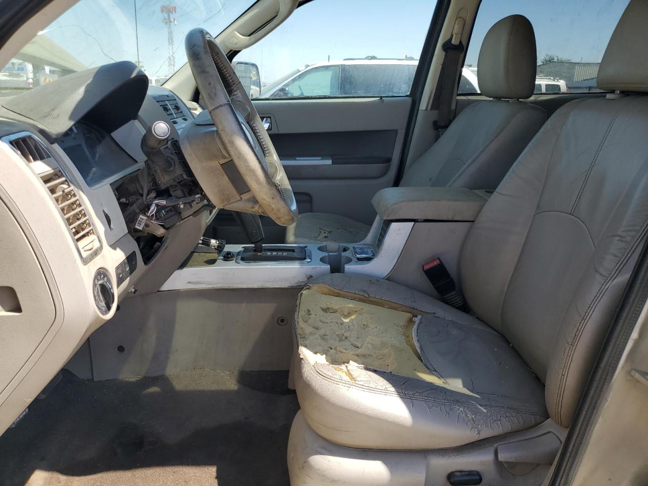 2010 Mercury Mariner Premier VIN: 4M2CN8H75AKJ11349 Lot: 63105855