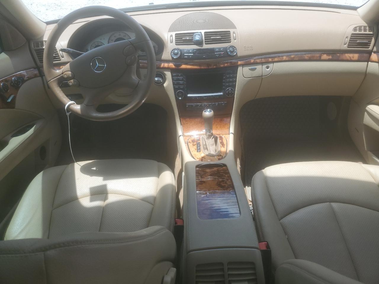 2008 Mercedes-Benz E 350 VIN: WDBUF56X48B317845 Lot: 65365245