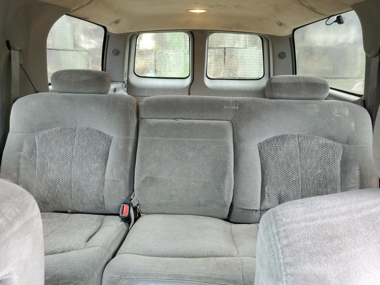 2001 Chevrolet Suburban K1500 VIN: 3GNFK16T41G188649 Lot: 65444955