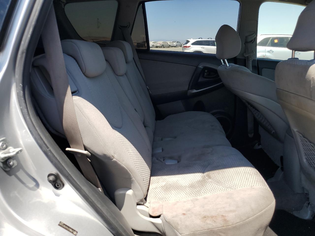 2007 Toyota Rav4 Limited VIN: JTMBK31V476015493 Lot: 64118655