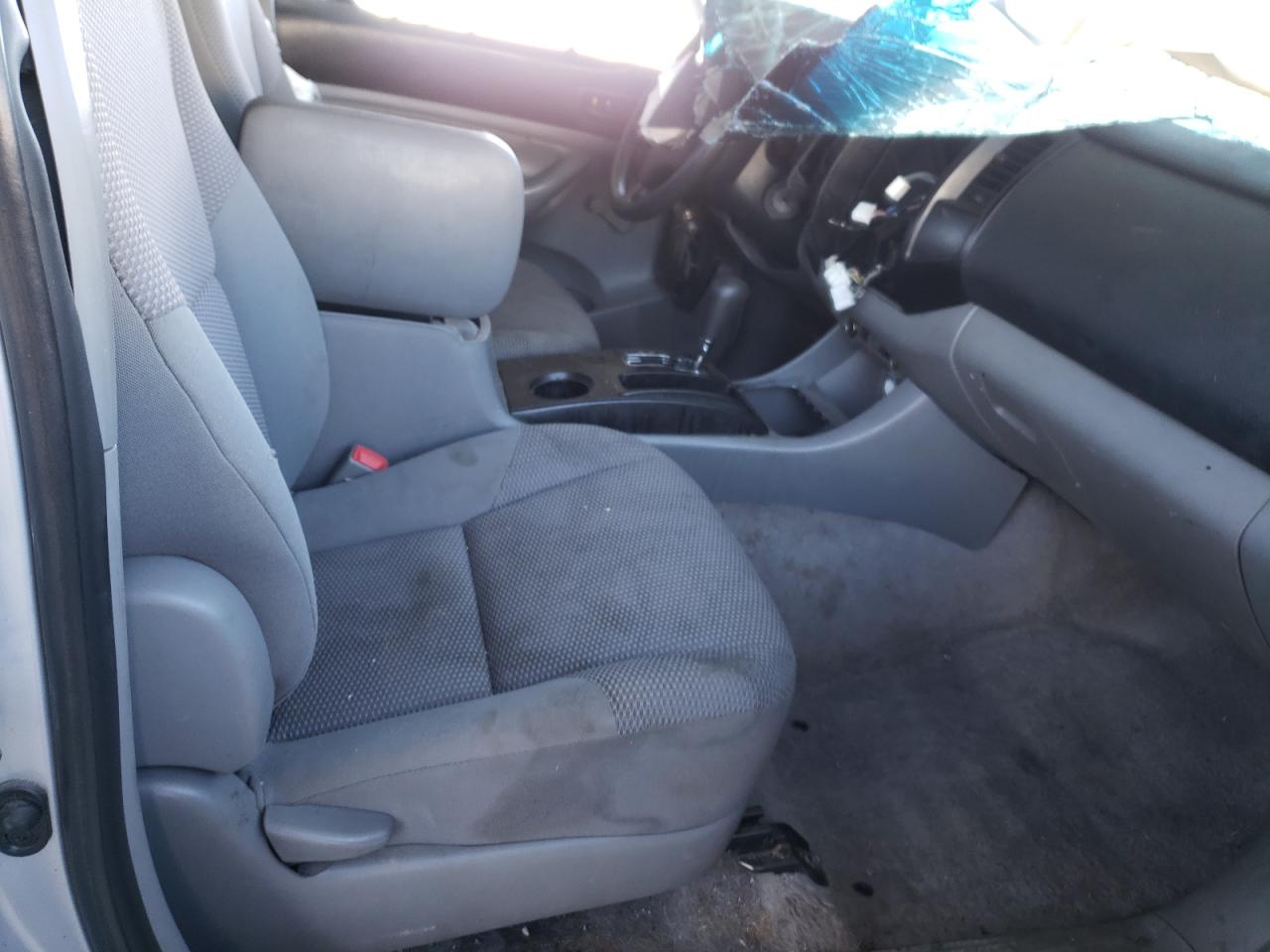 2011 Toyota Tacoma VIN: 5TFPX4EN6BX001136 Lot: 64013255