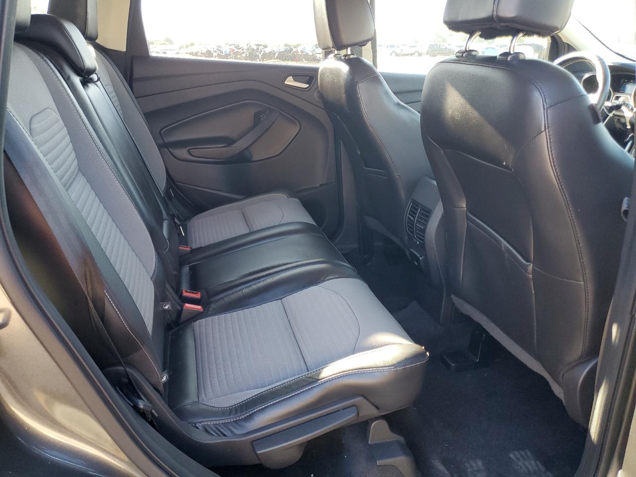 2017 Ford Escape Titanium VIN: 1FMCU9J9XHUF06521 Lot: 65193965