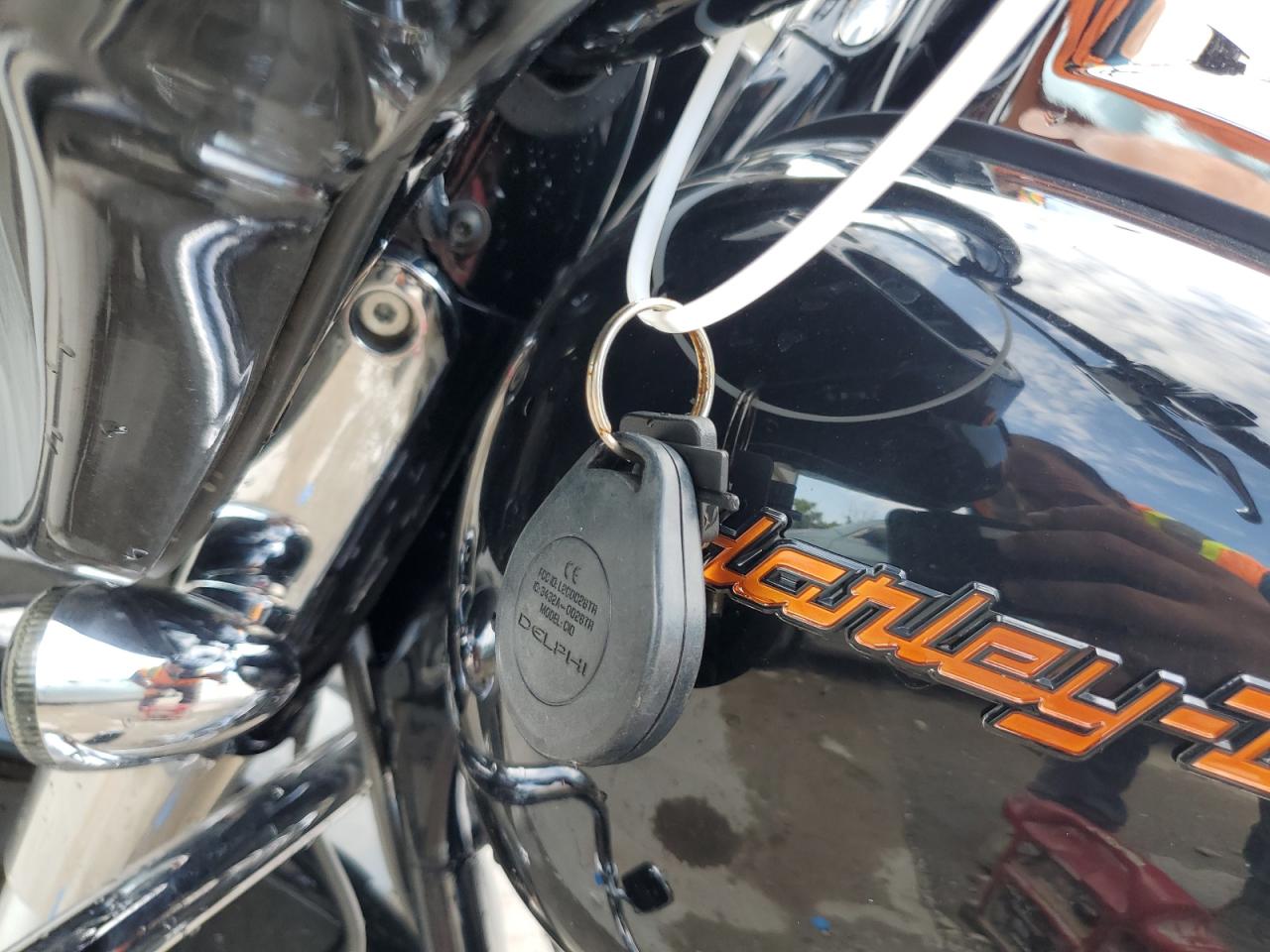 2007 Harley-Davidson Flhx VIN: 1HD1KB4177Y711671 Lot: 64031585