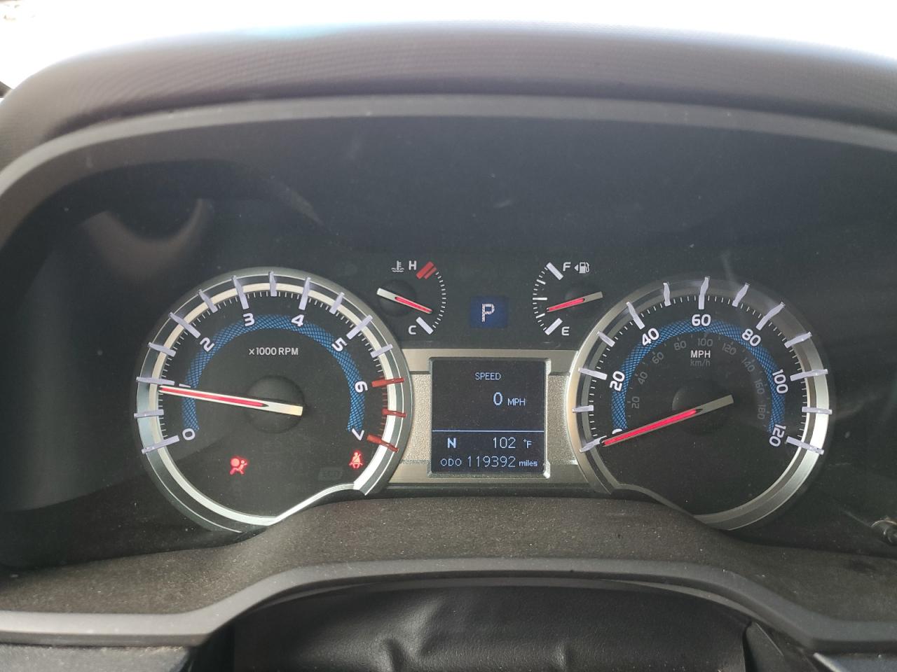 2014 Toyota 4Runner Sr5 VIN: JTEBU5JR8E5197206 Lot: 64292935