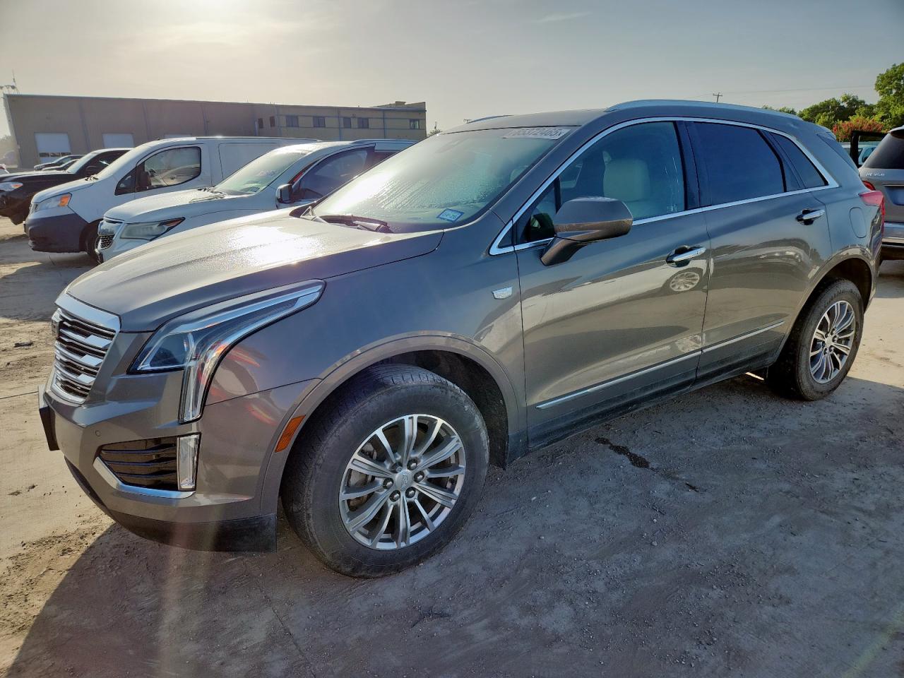 2017 Cadillac Xt5 Luxury VIN: 1GYKNBRS2HZ282024 Lot: 65372465