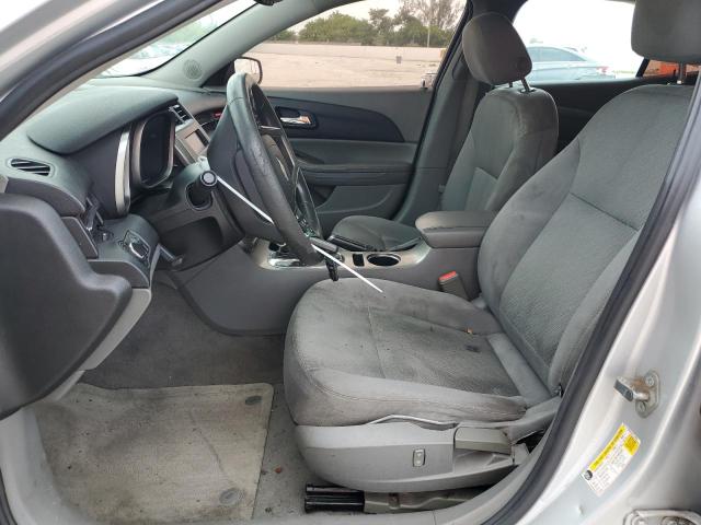 Sedans CHEVROLET MALIBU 2015 Srebrny