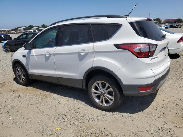  FORD ESCAPE 2017 Biały