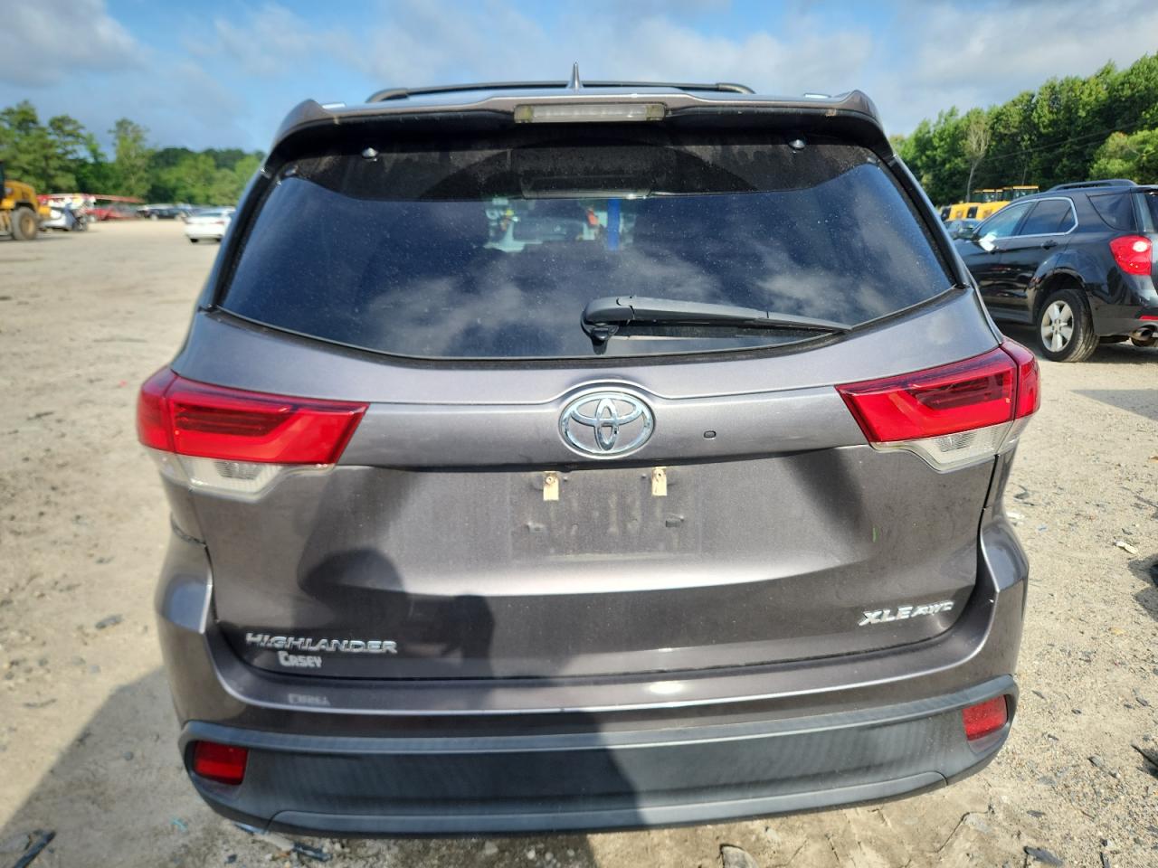 2019 Toyota Highlander Se VIN: 5TDJZRFHXKS570020 Lot: 65187475