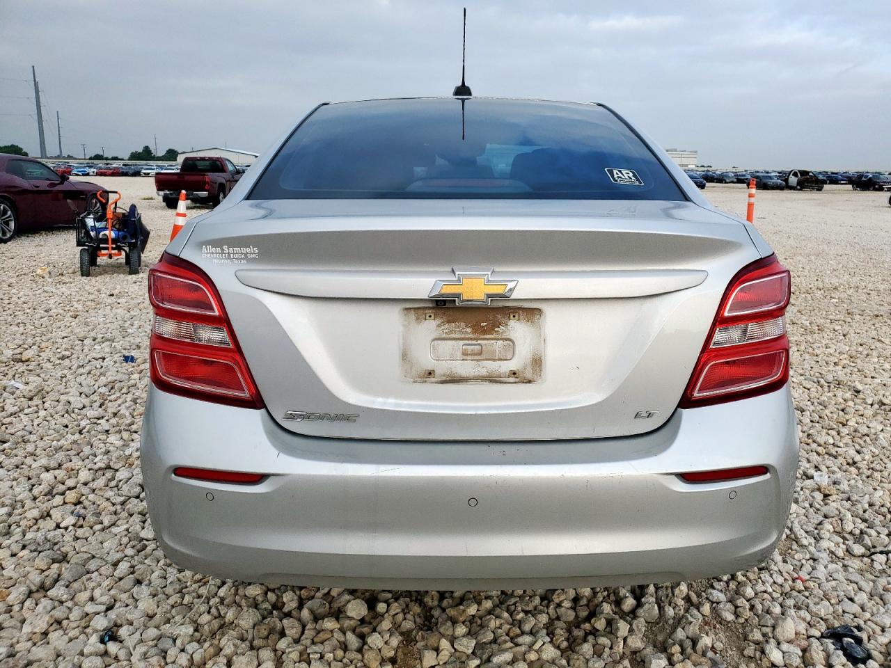 2020 Chevrolet Sonic Lt VIN: 1G1JD5SB4L4109992 Lot: 64969545