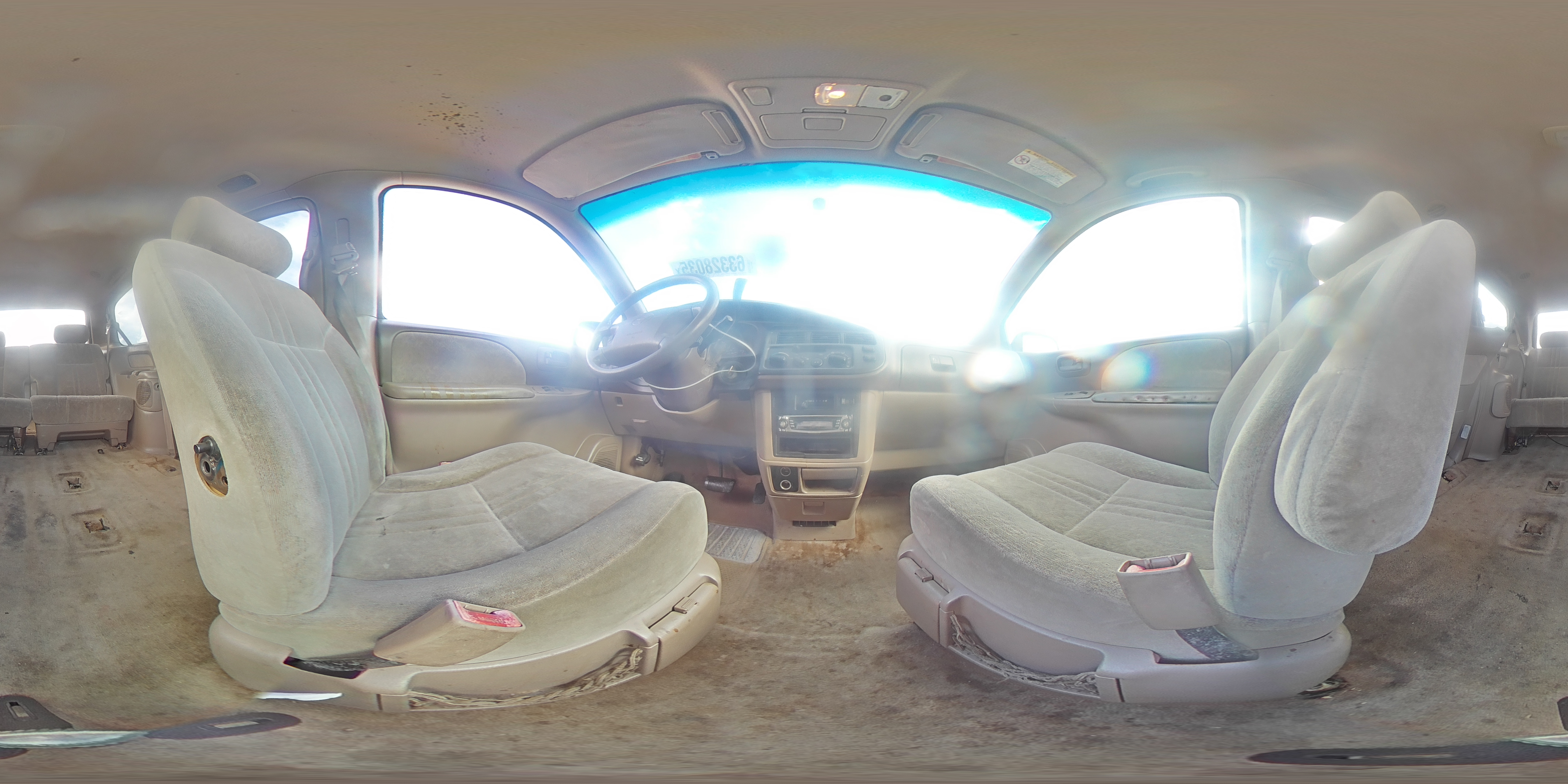 2000 Toyota Sienna Le VIN: 4T3ZF13C2YU218417 Lot: 63328035