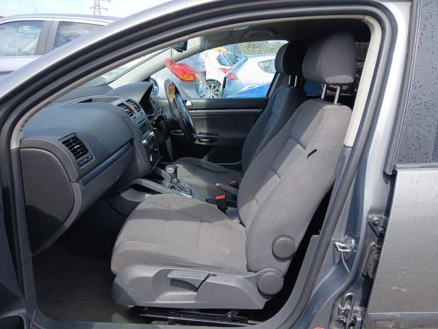 2006 VOLKSWAGEN GOLF SE AU