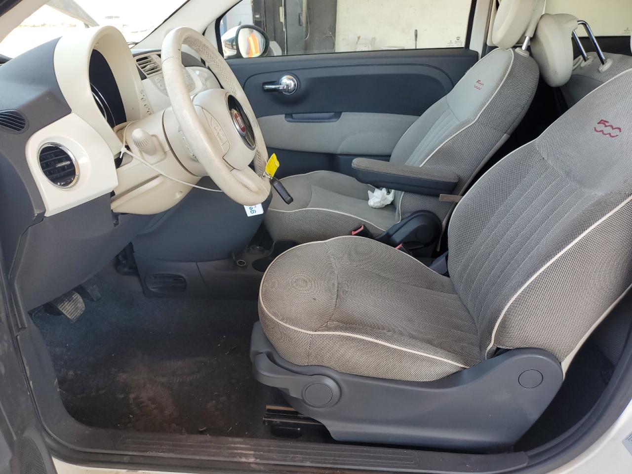 2015 Fiat 500 Lounge VIN: 3C3CFFER5FT667586 Lot: 65286915