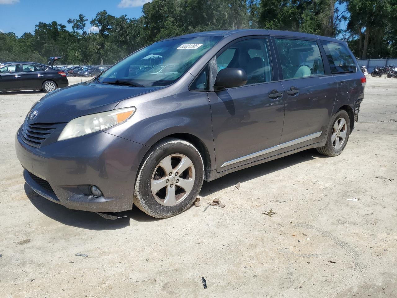 2014 Toyota Sienna VIN: 5TDZK3DC0ES423348 Lot: 66021395