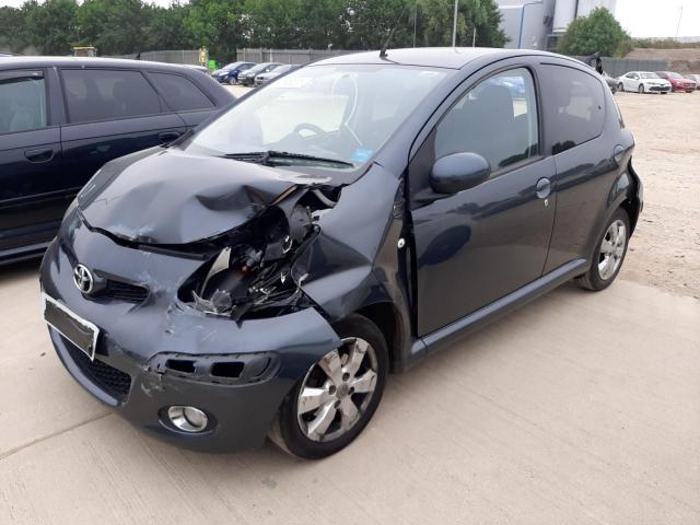 TOYOTA AYGO GO VV 2011