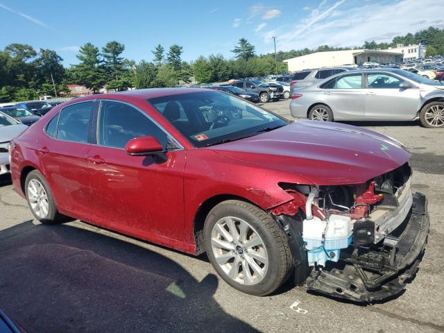  TOYOTA CAMRY 2018 Czerwony