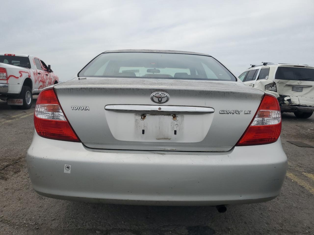2003 Toyota Camry Le VIN: 4T1BE32K83U684136 Lot: 64254055
