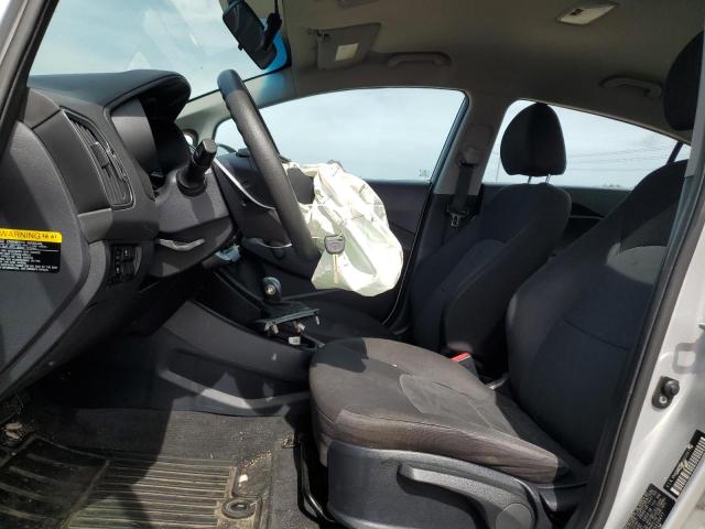  KIA RIO 2016 Srebrny