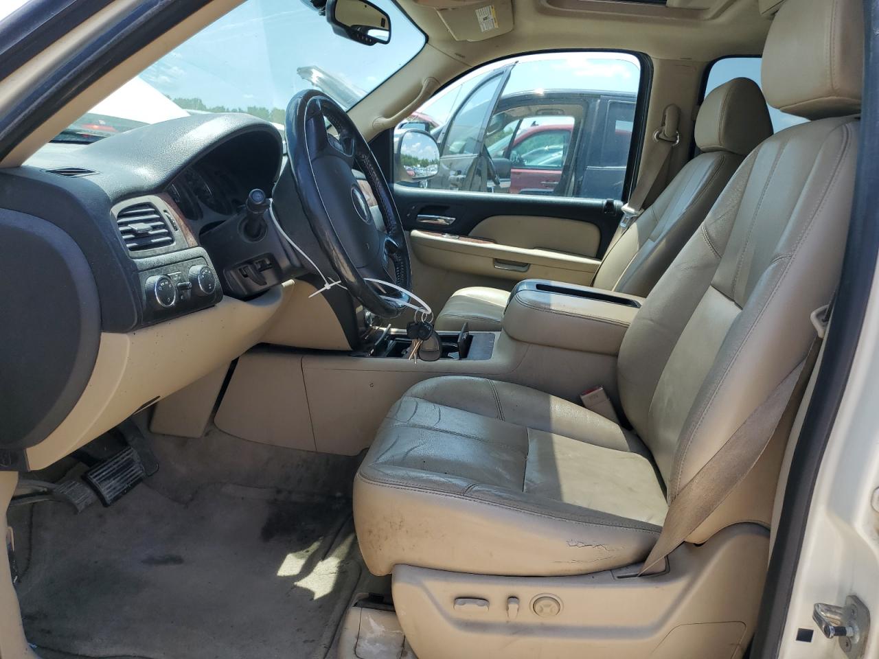 2008 Chevrolet Suburban K1500 Ls VIN: 1GNFK16378R214705 Lot: 62660585