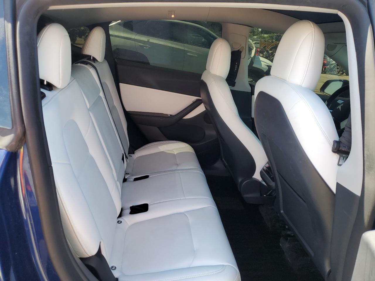 2022 Tesla Model Y VIN: 7SAYGDEF1NF441862 Lot: 65340755