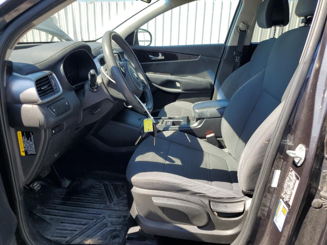 5xypgda57gg102802 5XYPGDA57GG102802 2016 Kia Sorento Lx
