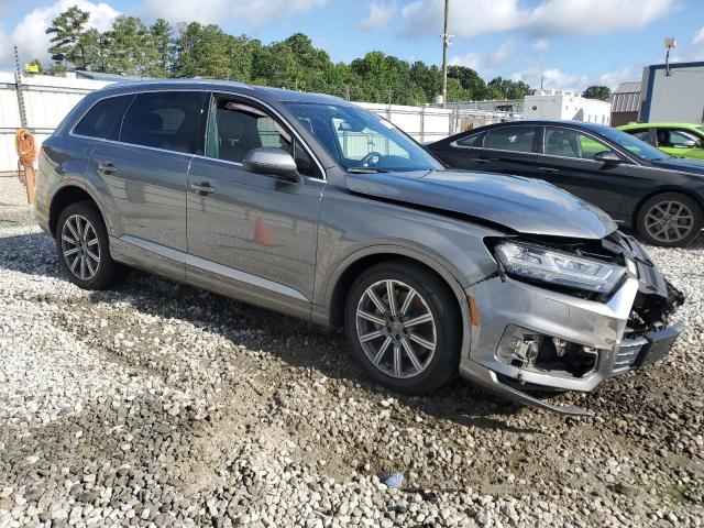  AUDI Q7 2017 Серебристый