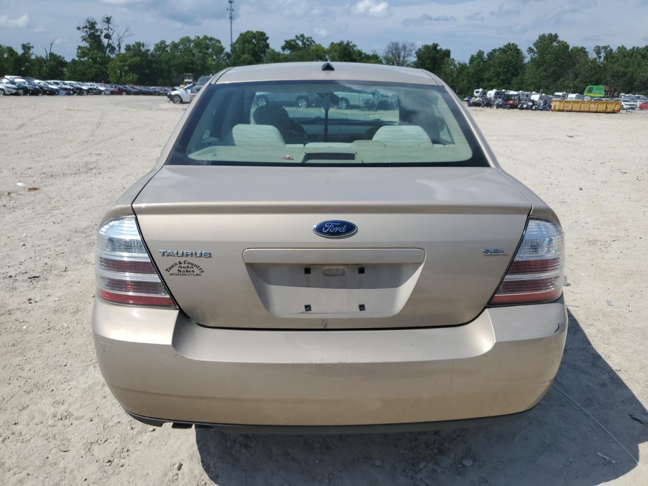2008 Ford Taurus Sel VIN: 1FAHP24W38G138004 Lot: 81550045